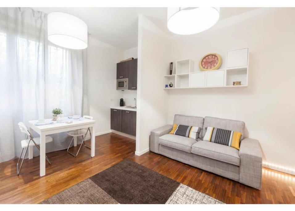 Sud Con Giardino Apartment